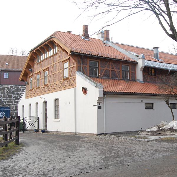 Ridehuset 2